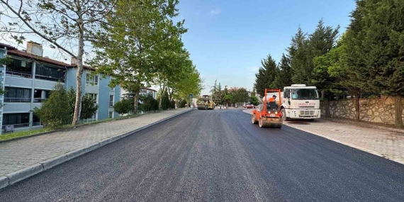Serdar’da sıcak asfalt çalışması