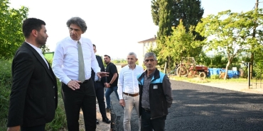 suadiye-mahallesine-bin-720-tonluk-asfalt-serildi-tFx48UFA.jpg
