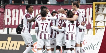 trendyol-1-lig-bandirmaspor-2-pendikspor-1-EHY9i1Jp.jpg