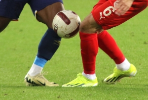 turk-futbolunun-koklu-takimlarinin-onlenemez-seri-dususu-f2lEHf44.jpg