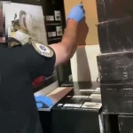zuccaciye-urunlerinin-arasinda-35-bin-paket-kacak-sigara-ele-gecirildi-O1fM9Liu.jpg