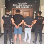 2-suphelinin-uzerinden-162-adet-sentetik-ecza-hapi-ele-gecirildi-beenJNiV.jpg