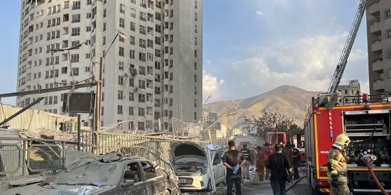 İsrail’in saldırıları sonucu Tahran’da 78, Tebriz’de 5 kişi hayatını kaybetti