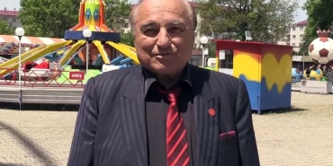 baskan-hurriyetten-anlamli-vefa-mustafa-pehlivanin-ismi-izmitte-bir-parkta-yasayacak-5dF5zTm7.jpeg