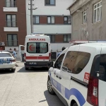 bicakli-kavgada-2-kardes-ve-polis-memuru-yaraladi-IujKeBGF.jpg