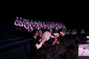 bu-konserde-gonuller-ilahi-askla-doldu-lbkdjeiR.jpg