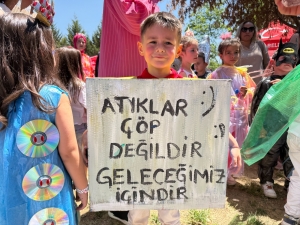 cinar-cevre-festivalinin-kapanisi-renkli-goruntulere-sahne-oldu-BGJHzUNM.jpeg