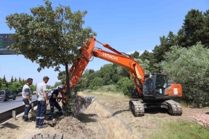 d130-karayolundaki-trafige-nefes-aldiracak-dev-projeye-start-verildi-jCE8ZBj7.jpg