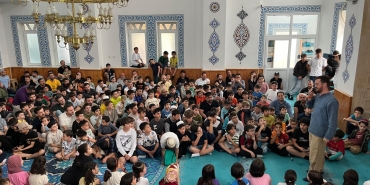 dijital-dunyada-yolunu-arayan-cocuklara-rehberlik-zawPFDlp.jpg