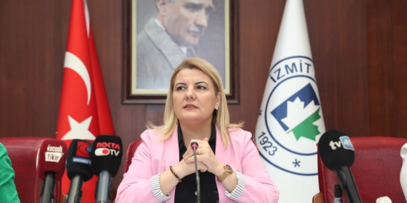 Fatma Başkan: Belediye parası ile büyük Kocaelisporlu olmaya çalışanlar Kocaelispor‘u desteklemeye mecbursunuz