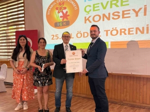 iha-muhabiri-ahmet-faruk-sarikoca-cevre-odulu-QzUanWDT.jpg