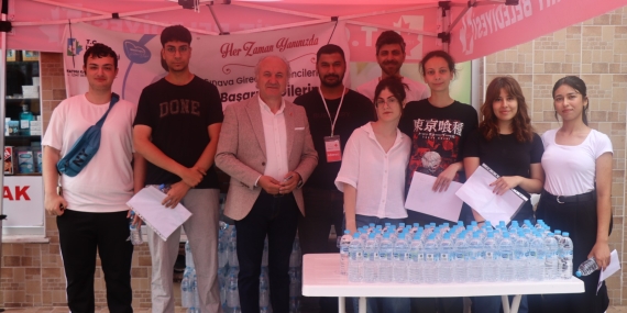 İzmit Belediyesi YKS heyecanına bu yıl da ortak oldu