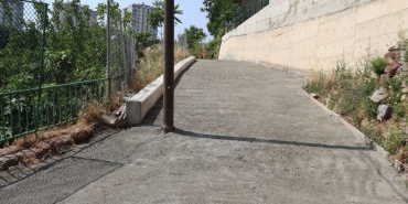 izmit-belediyesinden-erenler-mahallesine-yeni-beton-yol-2ZfNLD8Q.jpg