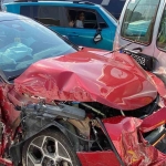 kimsenin-burnunun-kanamadigi-temdeki-kazada-8-arac-birbirine-girdi-mZyVDxGE.jpg