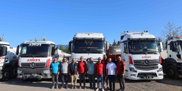 kocaeli-buyuksehir-sakaryanin-yardimina-kostu-ziypFMCV.jpg