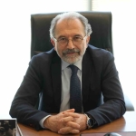prof-dr-akbastan-buyuk-basari-2-bininci-kalp-ameliyati-geride-kaldi-1yiUqGEl.jpg