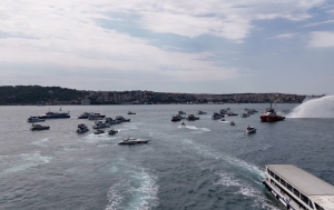 1-temmuz-kabotaj-bayrami-istanbulda-coskuyla-kutlandi-99YfWkln.jpg