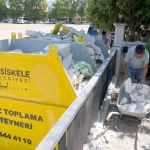 basiskelede-moloz-atiklarina-karsi-konteyner-donemi-basladi-I4dT6S9f.jpg