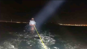 canakkale-bogazindan-gecen-genel-kargo-gemisi-makine-arizasi-yapti-HFNLwPXu.jpg
