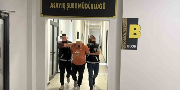 cocuk-gurultusu-kavgasinda-komsusunu-bicaklayan-sahis-tutuklandi-ZXmW5erH.jpg