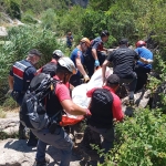 genc-adam-ballikayalarda-olu-bulundu-IAY2Lzu8.jpg