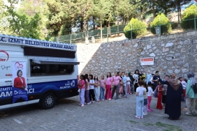 izmit-belediyesinden-kuran-kursu-ogrencilerine-ikram-surprizi-eUgBlpNC.jpg