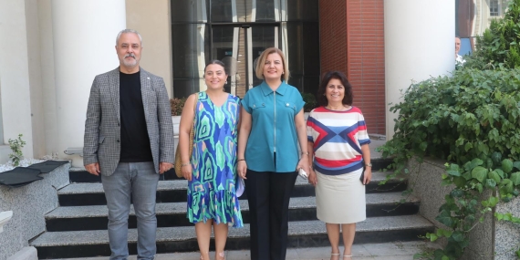 İzmit Belediyesinden ücretsiz refakatçi hizmeti için iş birliği girişimi
