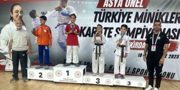 korfezli-minik-karateciler-turkiye-sampiyonasinda-altin-ve-bronz-madalya-aldi-L3q9RasJ.jpg