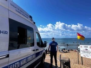 nakil-ambulans-ekipleri-sahillerde-nobette-lpvFMzWN.jpg