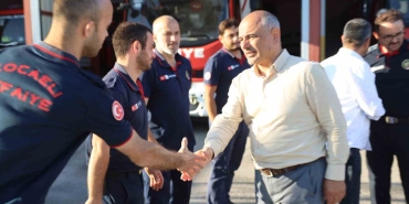 orman-yanginlarinda-gorev-alan-personele-ziyaret-EBJclhNh.jpg