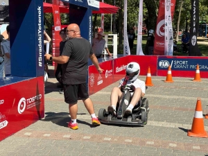 otomobil-sporlarina-yetenekli-gencler-araniyor-MxfNUAiy.jpg