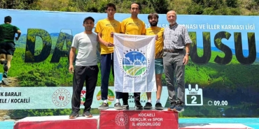 sakarya-ekibi-kocaeliden-dereceyle-dondu-wObFQpyL.jpg