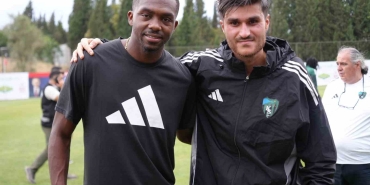 KOCAELİSPOR- AL-WYDAD MAÇININ ARDINDAN YUSUF CİHAT ÇELİK: "BU SENE ÇOK SÜRPRİZ BİR TAKIM OLACAĞIZ" BRUNO PETKOVİC: "BÜTÜN ODAĞIM KOCAELİSPOR'DA" DİJKSTEEL: "NASIL BİR KULÜBE GELDİĞİMİN FARKINDAYIM"