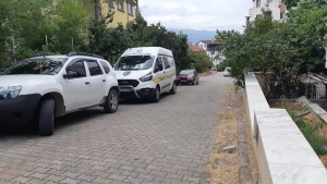 SAĞLIK ÇALIŞANI EVİNDE ÖLÜ BULUNDU