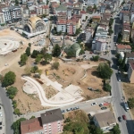 ÇAYIROVA KENT MEYDANI'NDA İNŞAAT ÇALIŞMALARI DEVAM EDİYOR