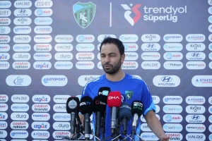 SELÇUK İNAN: "FENERBAHÇE MAÇINDA CESARETLİ OYNAYACAĞIZ" KOCAELİSPOR TEKNİK DİREKTÖRÜ SELÇUK İNAN: "OZAN TUFAN'I TAKIMDA GÖRMEK İSTERİM" "İSTEDİĞİM TAKIMI MUTLAKA KURACAĞIM"
