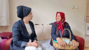 71-yasindaki-gulcemal-teyzeden-buyukakina-davet-nzHEuceG.jpg