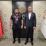 abdulrefik-oner-baspehlivan-oldu-pTLJ48Xj.jpg