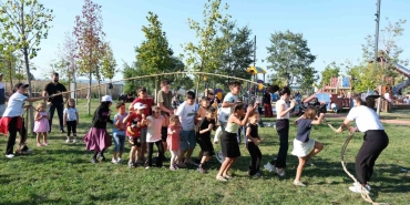 aileler-piknik-yapti-cocuklar-eglendi-aZPWcddL.jpg