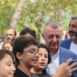 baskan-buyukakin-tugva-gencligini-yalniz-birakmadi-PbZQPQVA.jpg