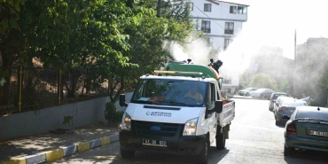 bulasici-hastaliklara-karsi-ilaclama-yapiliyor-AdjwQ6R5.jpg