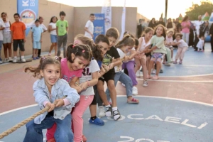 cocuk-senlikleri-ile-miniklerin-yuzu-guluyor-73Y3tiuY.jpg