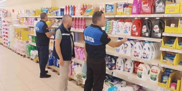 dilovasinda-120-is-yeri-denetlendi-3u-muhurlendi-450-urun-imha-edildi-tJ9YVagf.jpg