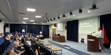 dunyanin-dort-bir-yanindan-bilim-insanlari-kocaelide-bulustu-73J9uOZl.jpg