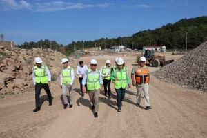 genel-sekreter-baraclidan-yatirim-turu-OAx8M7PW.jpg