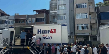 hizir-41-sindirgida-depremzedelerin-yaninda-IzDRhr7t.jpg