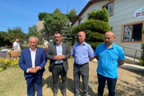 izmit-belediyesi-ayricalikli-bir-kiralamaya-daha-son-verdi-Yf9ZHQqE.jpg