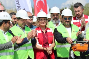 izmit-belediyesi-pati-dostlari-icin-yasam-alaninin-temelini-atti-GINNvFlq.jpeg