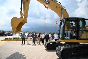 kartepenin-arac-filosu-genisliyor-wR2CUDsr.jpg