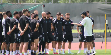 kocaelispor-ile-samsunspor-22-yil-sonra-super-ligde-karsi-karsiya-geliyor-XKN9AfMS.jpg
